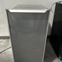 Ice Maker 