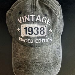 Vintage 1930 Limited Edition Adjustable Dark Gray Strap Back Baseball Hat Cap 