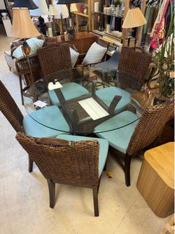Rattan Dining Room Table with the Chairs