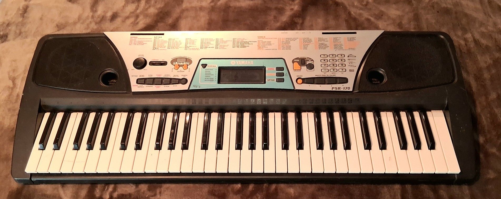 Yamaha Electric Keyboard / Samples % Beat Machine
