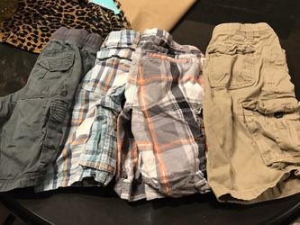 Boys size 7 shorts