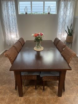 6-8 Person Dinner Table and Chairs