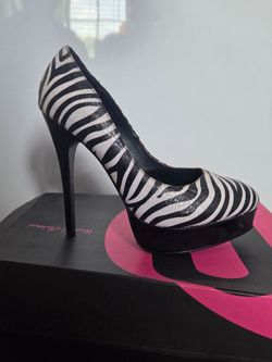 Zebra Print High Heels Size 7.5