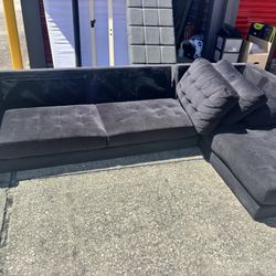 L Shaped Sectional Couch 