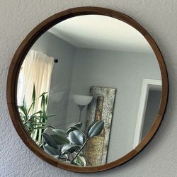 Wall mirror