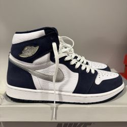Nike Air Jordan 1 Retro High https://offerup.com/redirect/?o=Q08uSlA= Midnight Navy size 10.5 DC1788-100 OG