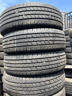Vendo 225/75/R15 las 4 llantas por $170