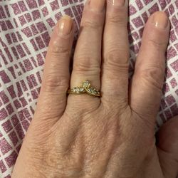 Beautiful Wedding/Engagement Ring Zirconia In 14k Gold Plating Size 8.. Ask Me about a Few other Rings I Am Selling Different Sizes