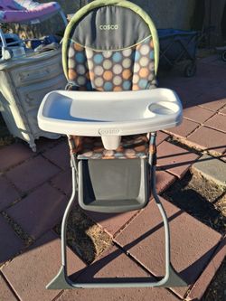 Baby High Chair Cosco