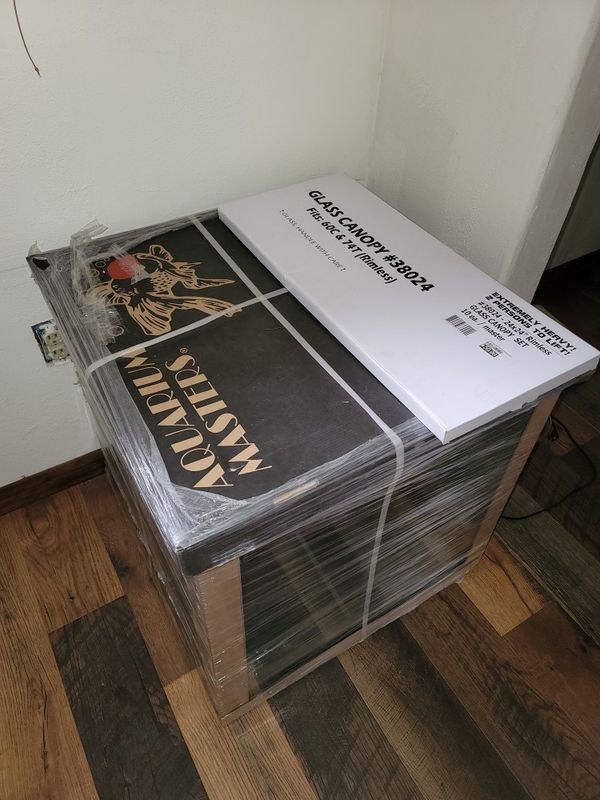 Rimless 60 gallon cube aquarium for Sale in SeaTac, WA - OfferUp