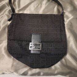 FENDI SHOULDER POCKET BOOK