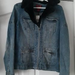 Nwt Ladies  Paris Blues Size Small Denim Jacket