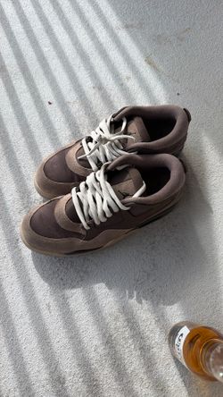 Jordan’s Size 10.5 Maybe Worn Once
