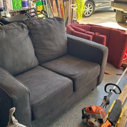Couch With Pull Out Mattress 