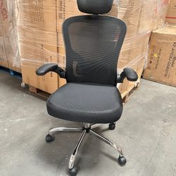 Ergonomic Office Chair With Wheel 