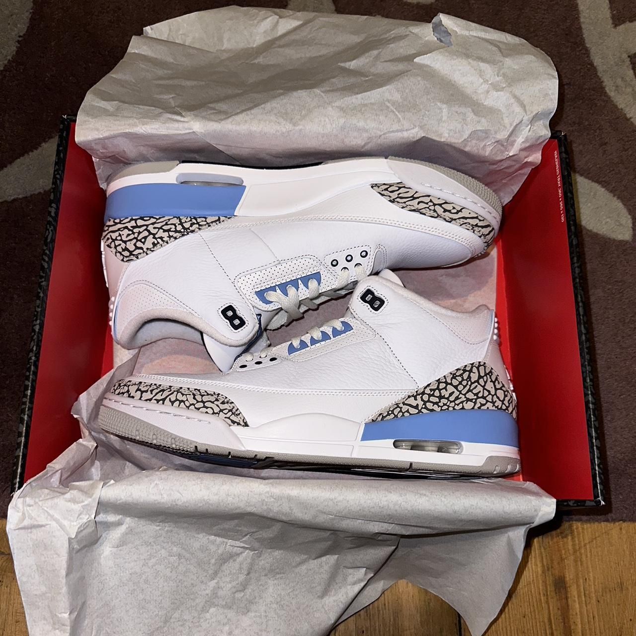 Air Jordan 3 Unc