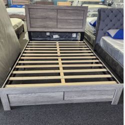 Gray Full Size Bedframe Platform 