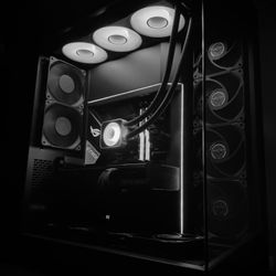 RTX 4080 SUPER / Ryzen 9 5950X High End Gaming & Creator PC — Selling or Trading for Powerful Gaming Laptop