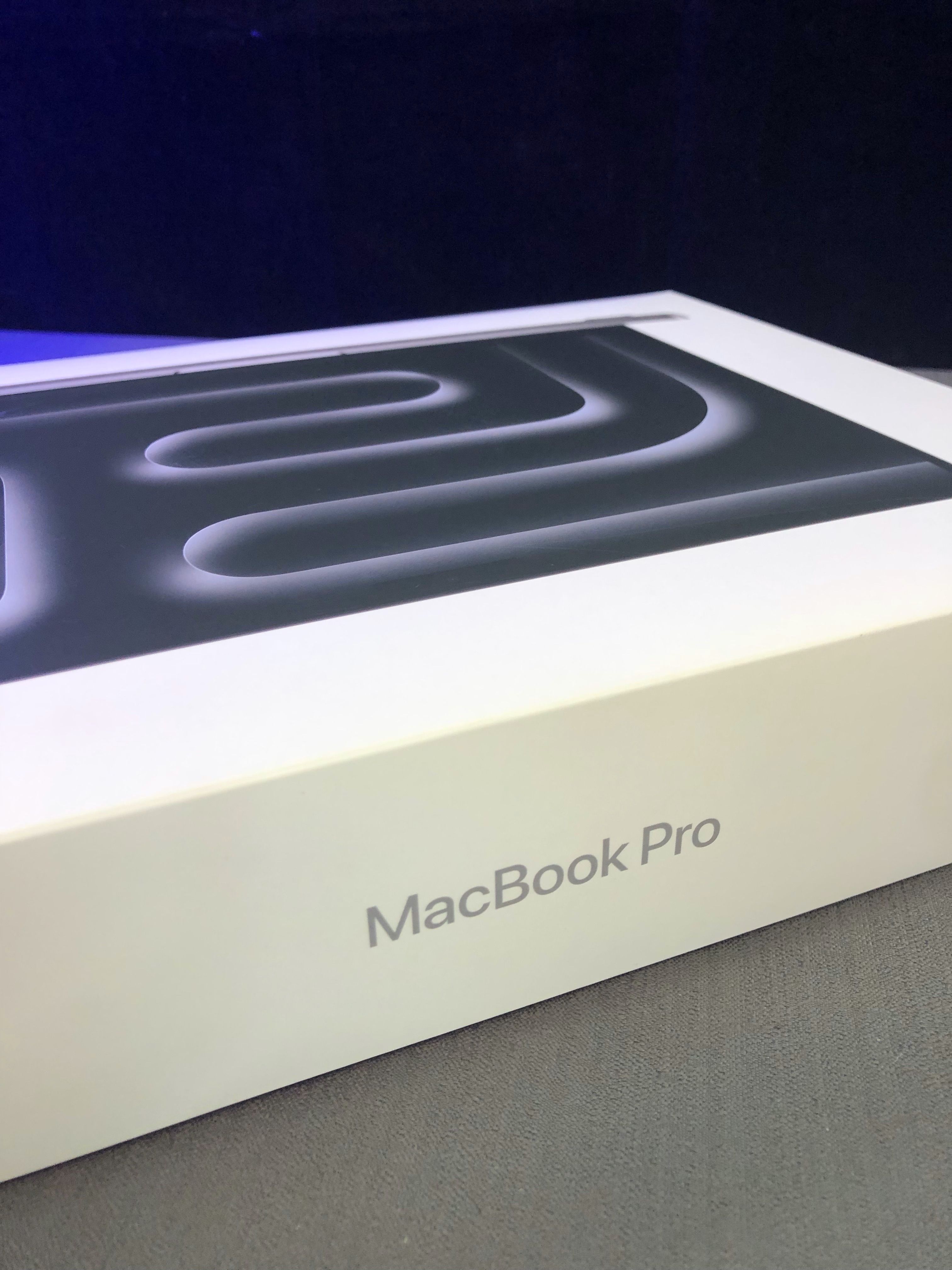 MacBook Pro 14" M4 Pro / 24GB / 512GB SSD Space Black