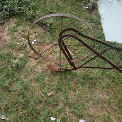 Antique Plow/Cultivator 