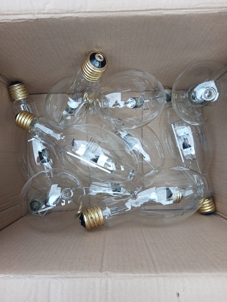 10 NEW Sylvania 400W Metal Halide Bulbs