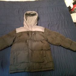 Men's Authentic Cherokee Brand Outerwear Hooded Winter Puffer Jacket. Size Large. Navy Gray.