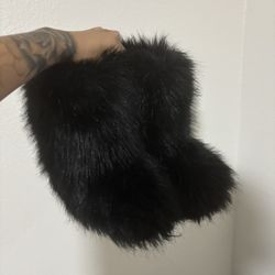 Furry Boots 