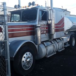 86 Freightliner 