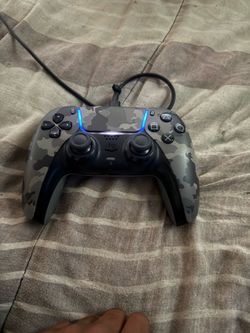 PlayStation 5 controller, camel grey