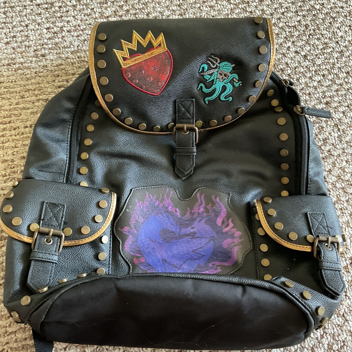 descendants leather backpack Loungefly Disney Evie Cosplay Mini : Clothing, Shoes & Jewelry This bag is inspired by Mals pink Disney Descendants 2 Mal Faux