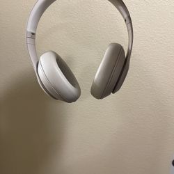 Beats Studio headphones 