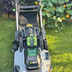 EGO POWER+ 600 Series 56-volt, 21-in Self-propelled Battery Lawn Mower with (1) 6 Ah Battery Included