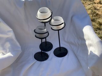 Set of 3 candle holders