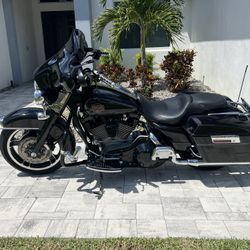 Harley Davidson 2004 FLHT