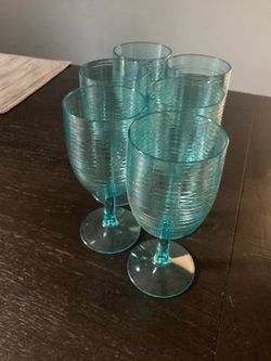 Outdoor wine glasses