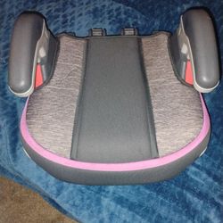 Girls Booster Seat. Just Bottom Works Awesome Used In Perfect Condition 