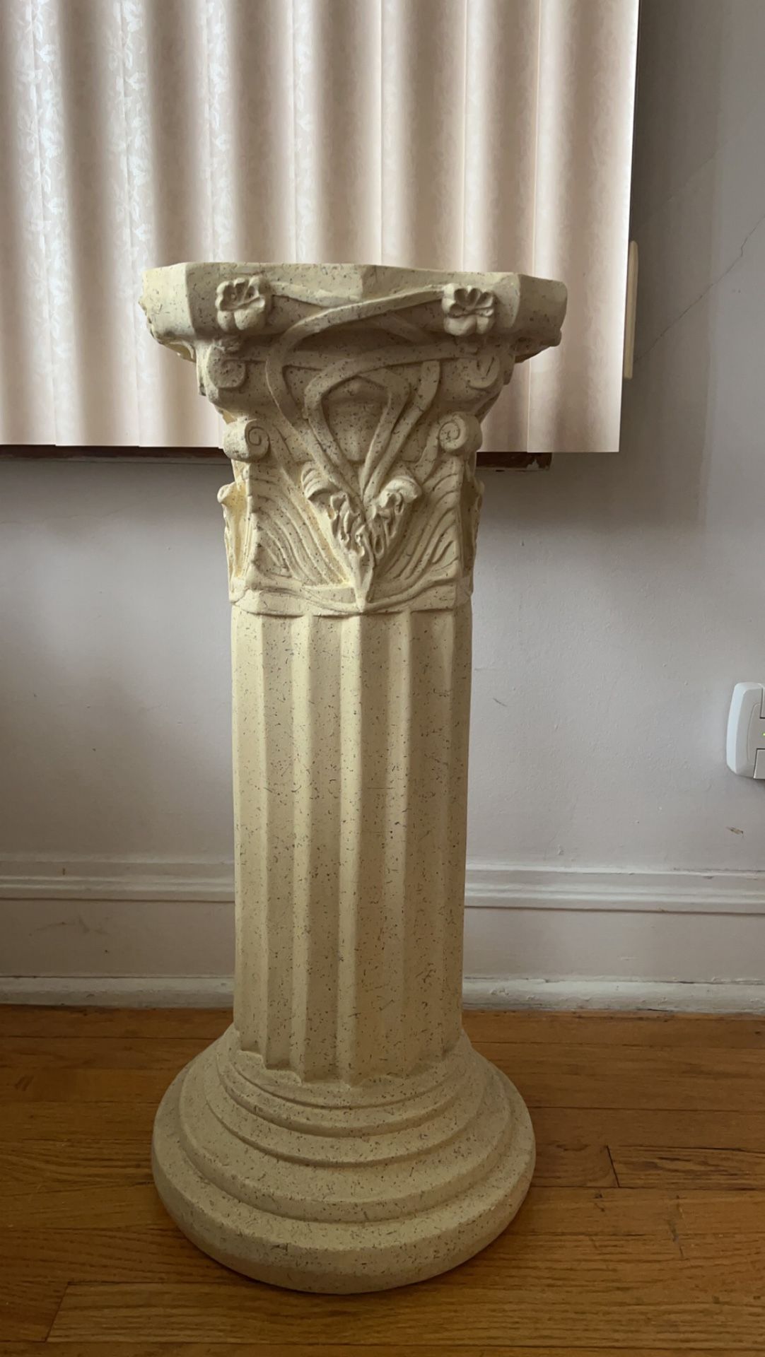 2 Decorative Pillars for Sale in Chicago, IL OfferUp