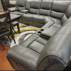Beautiful Grey Madrid Sectional Sofa! $1299! ***BLACK FRIDAY SALE***EASY FINANCING*** SAME DAY DELIVERY*** 