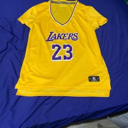 Size M Lakers Jersey