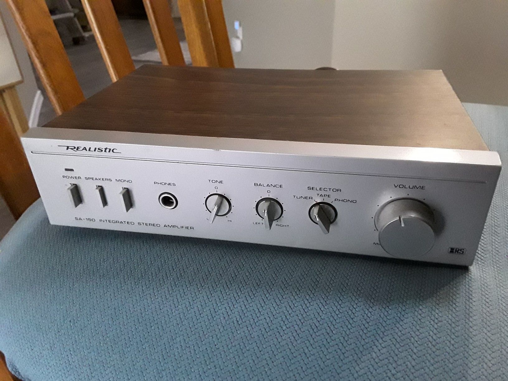 Realistic SA-150 Integrated Stereo Amplifier