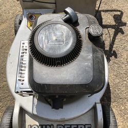 John Deere 2 Stroke Lawn Mower Runs Great