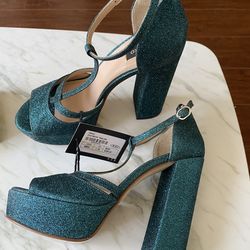 NEW PINKO LADIES SIZE 8 SHOES