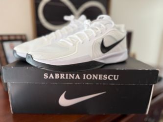 Nike Sabrina 2 TB - White and Black - Men’s Size 14 / Women’s Size 15.5