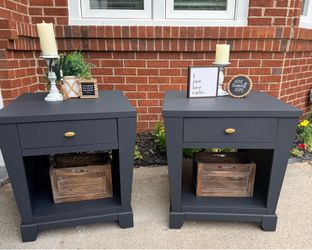 Black Nightstands/End Tables/Accent Tables