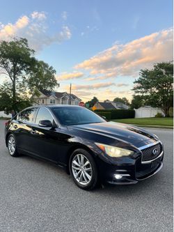 2014 infiniti q50
