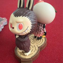 SECRET WEDNESDAY by TYECOCO x The Monsters – Limited Edition Vinyl Figure Set