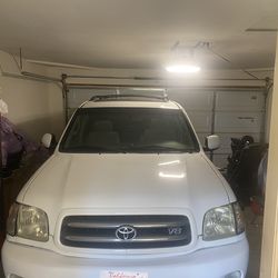 2002 Toyota Sequoia