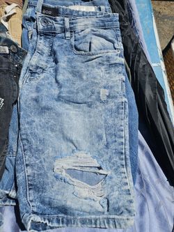 Men Shorts Trendy $ 10 Each. Size 29 & 32 (2 Pieces)