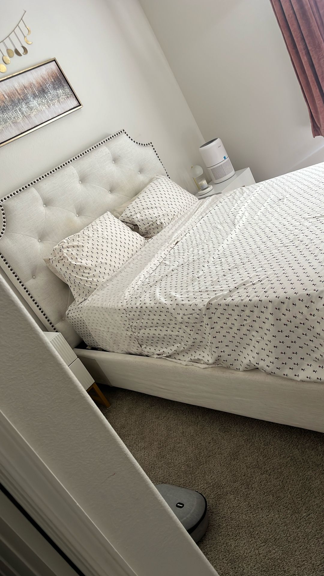 Queen Bed frame With Drawers
