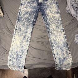 True Religion 34 by 32 Rocco